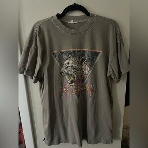 Def Leppard tee